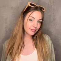 Chloe Hammond Chloe Hammond