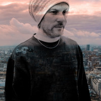 Stephen Bond Stephen Bond