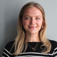 Rhiannon Holt