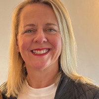 julie Grant julie Grant