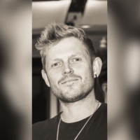 Iain Peckham