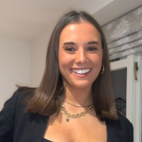 Izzy lee