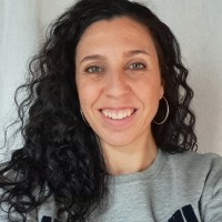 Fanny Chabanon French and english speaking