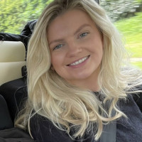 Maria McNally Maria McNally