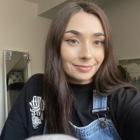 Hollie Hughes