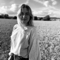 LAURA SHAW LAURA SHAW