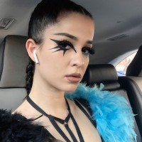 Eszter Poly&aacute;k