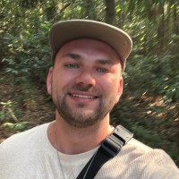 Howard Smith Howard Smith