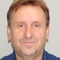 Peter⁷ Davies Peter⁷ Davies