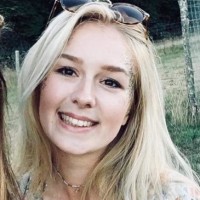 Elizabeth Cairns Elizabeth Cairns