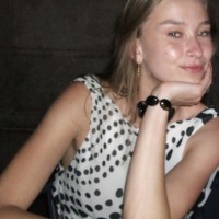 Sofia Bowes Sofia Bowes