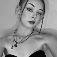 Ellie Davis